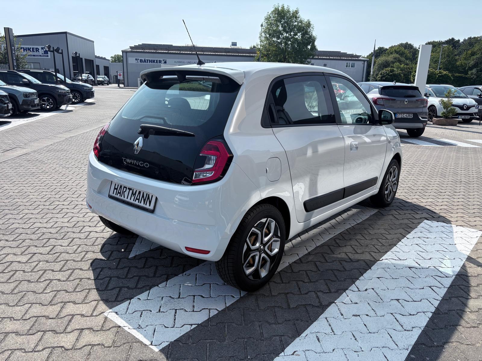 RENAULT Twingo LIMITED Sce 75 Start & Stop RENAULT Twingo LIMITED Sce 75 Start & Stop
