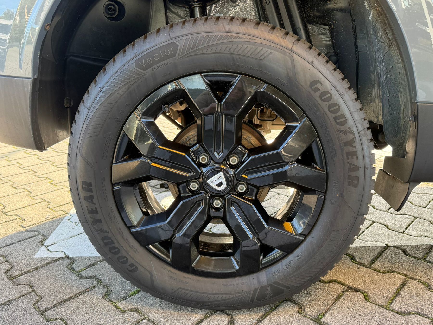 DACIA Duster Extreme TCe 150 4WD DACIA Duster Extreme TCe 150 4WD