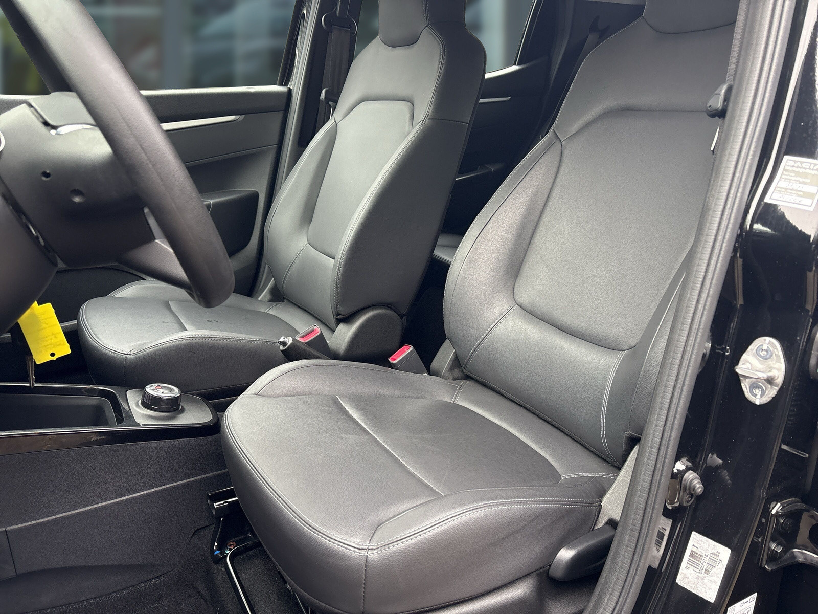 DACIA Spring Essential DACIA Spring Essential