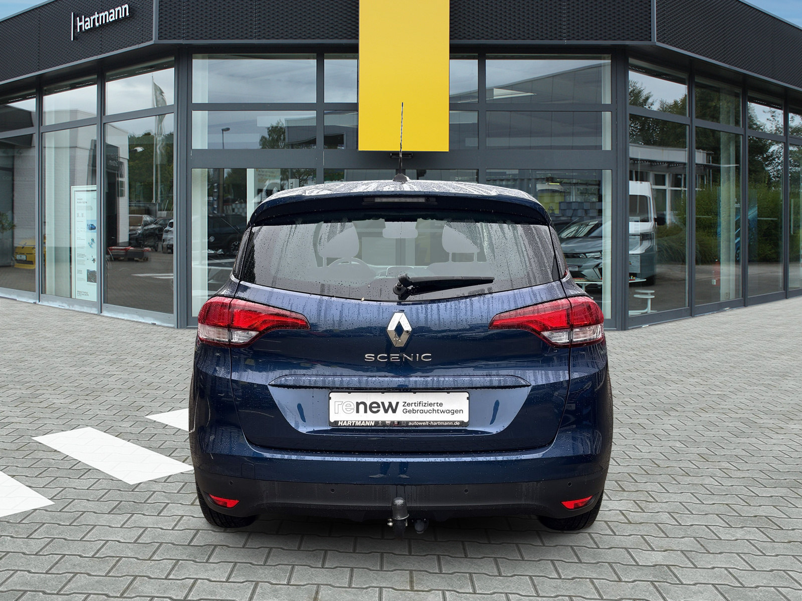 RENAULT Scenic IV LIMITED Deluxe TCe 140 GPF RENAULT Scenic IV LIMITED Deluxe TCe 140 GPF