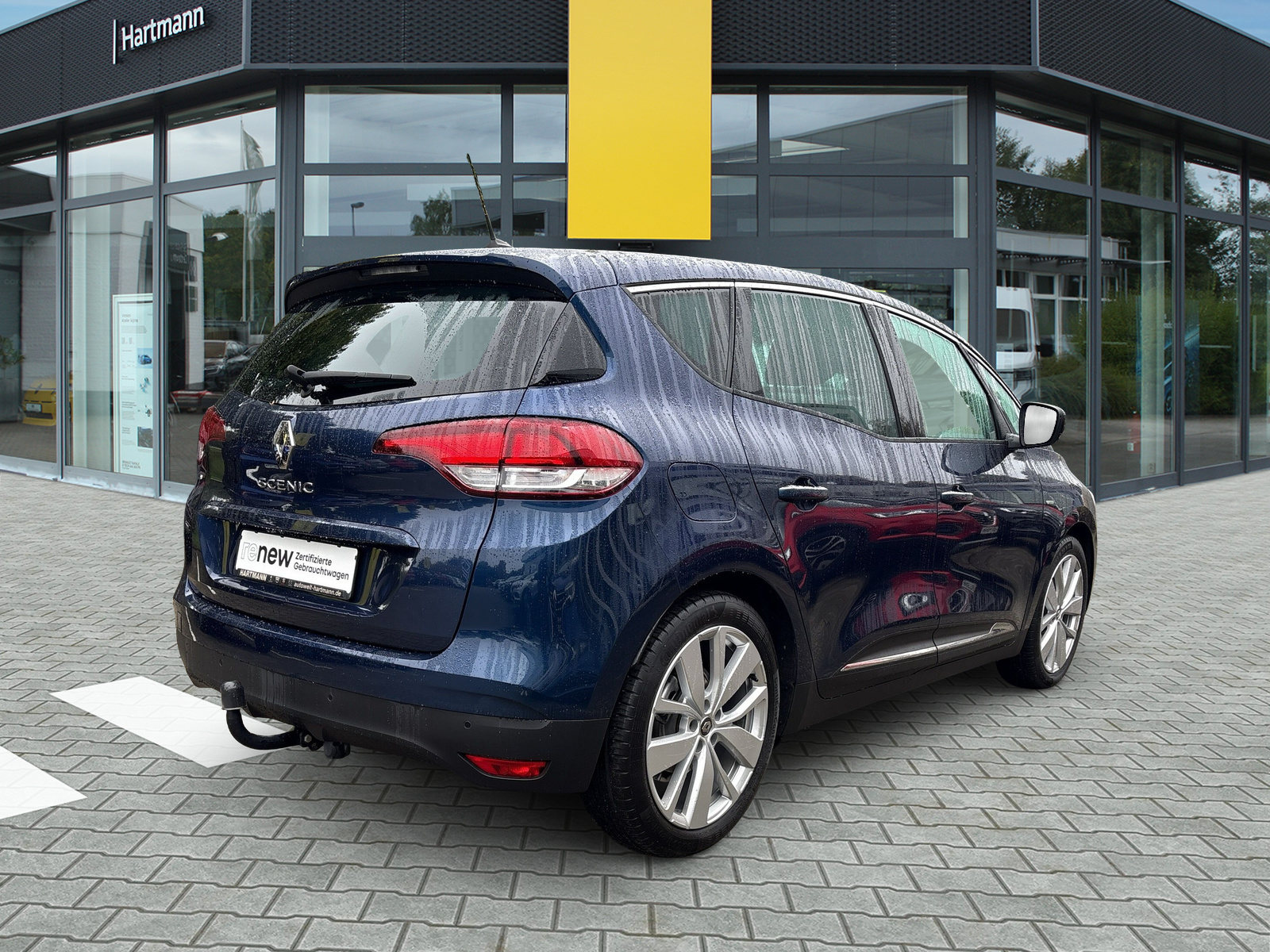 RENAULT Scenic IV LIMITED Deluxe TCe 140 GPF RENAULT Scenic IV LIMITED Deluxe TCe 140 GPF