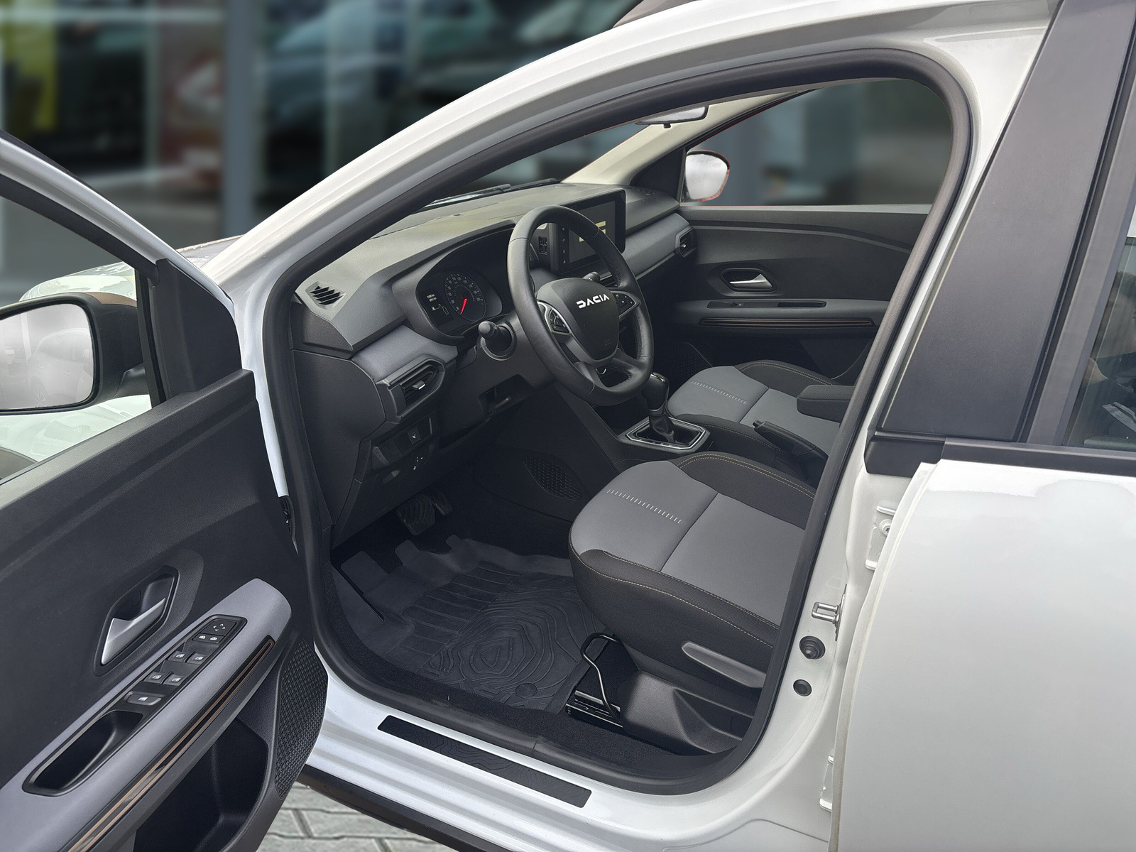 DACIA Sandero Stepway Extreme TCe 90 CVT DACIA Sandero Stepway Extreme TCe 90 CVT