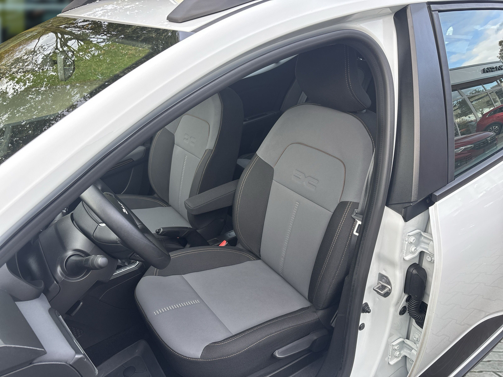 DACIA Sandero Stepway Extreme TCe 90 CVT DACIA Sandero Stepway Extreme TCe 90 CVT