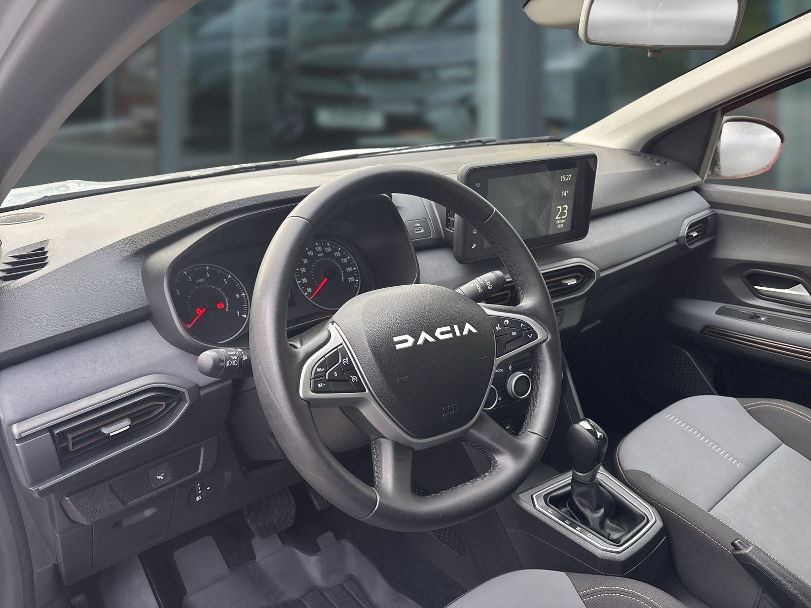 DACIA Sandero Stepway Extreme TCe 90 CVT DACIA Sandero Stepway Extreme TCe 90 CVT