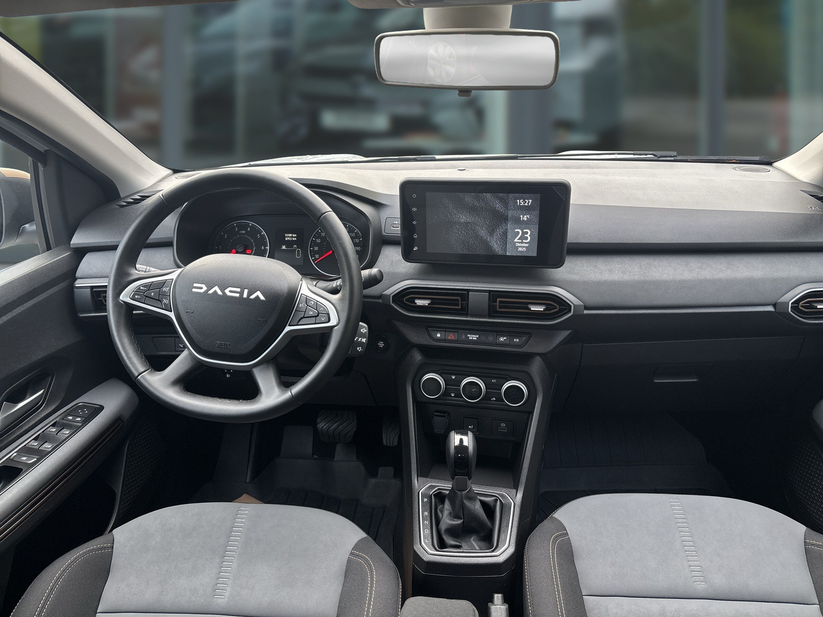 DACIA Sandero Stepway Extreme TCe 90 CVT DACIA Sandero Stepway Extreme TCe 90 CVT