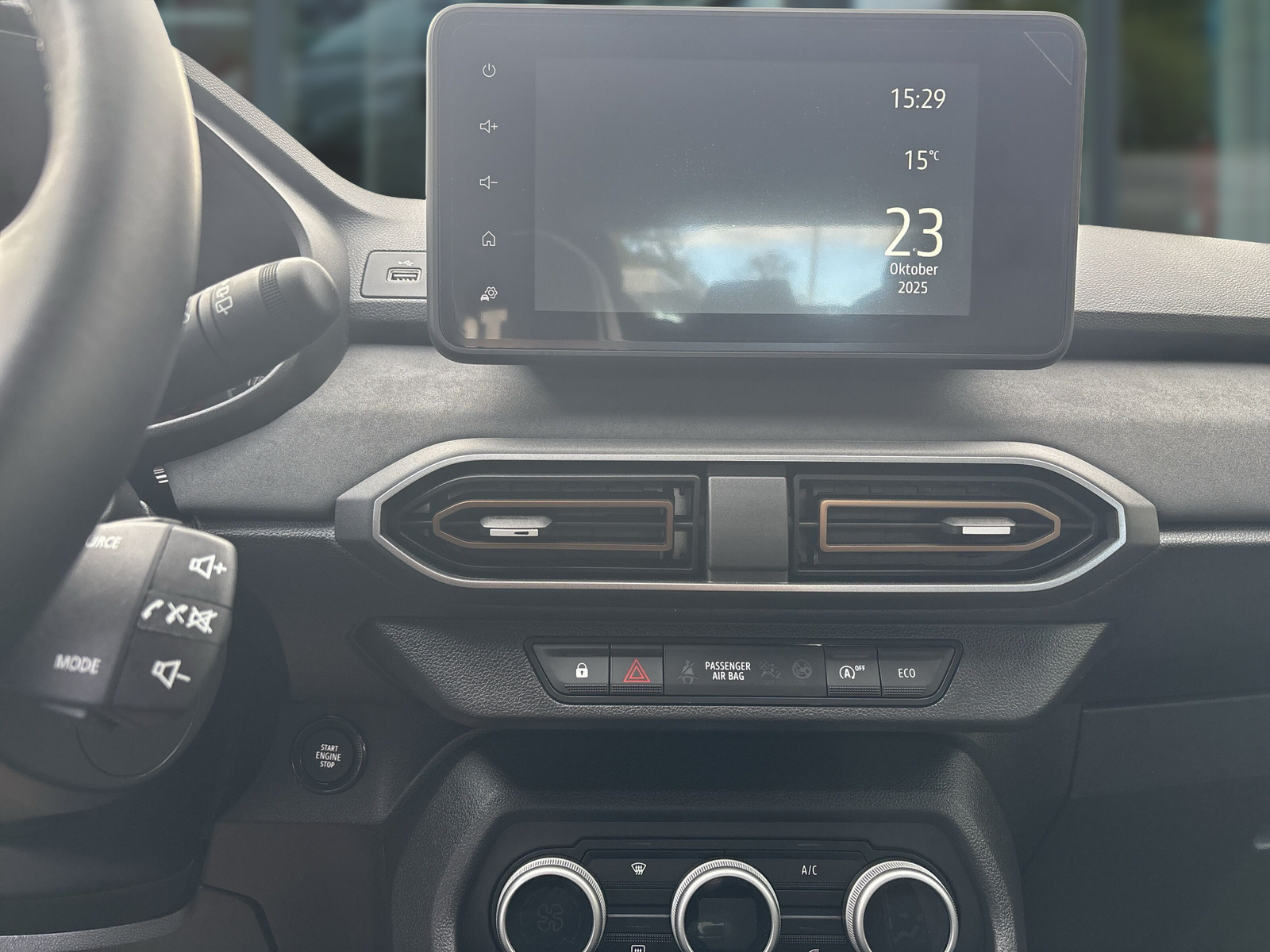 DACIA Sandero Stepway Extreme TCe 90 CVT DACIA Sandero Stepway Extreme TCe 90 CVT