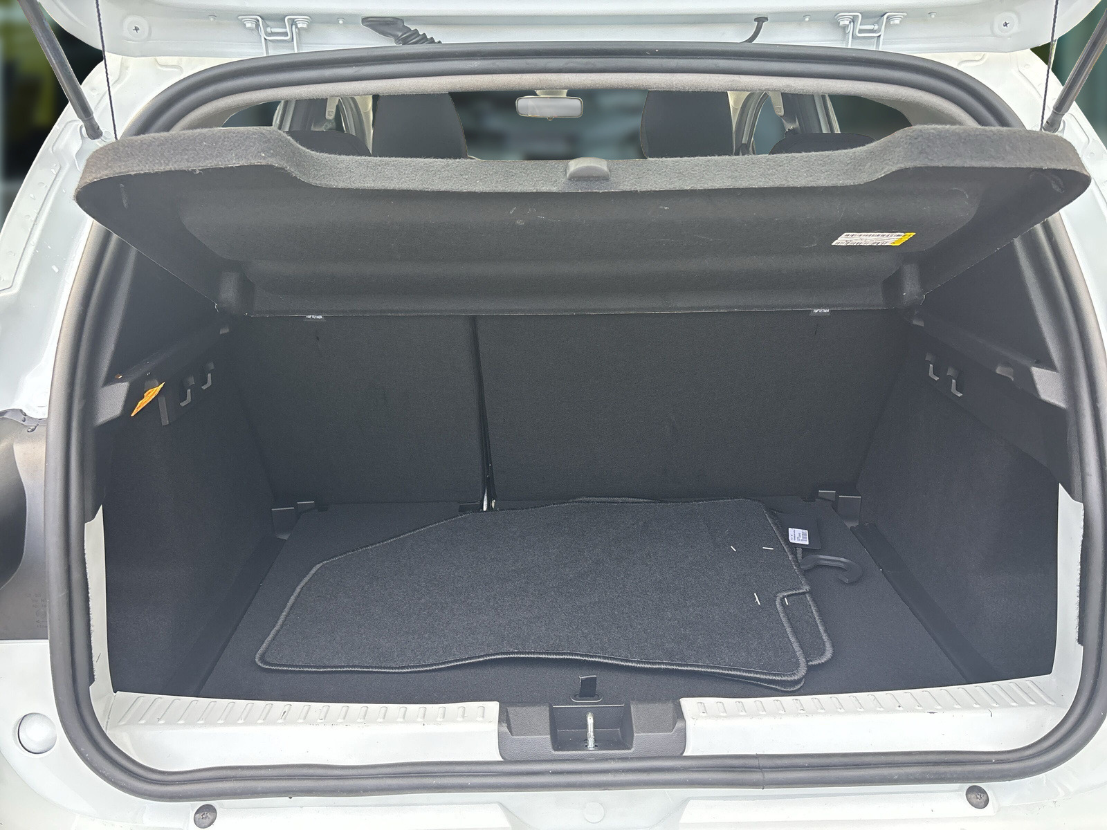 DACIA Sandero Stepway Extreme TCe 90 CVT DACIA Sandero Stepway Extreme TCe 90 CVT