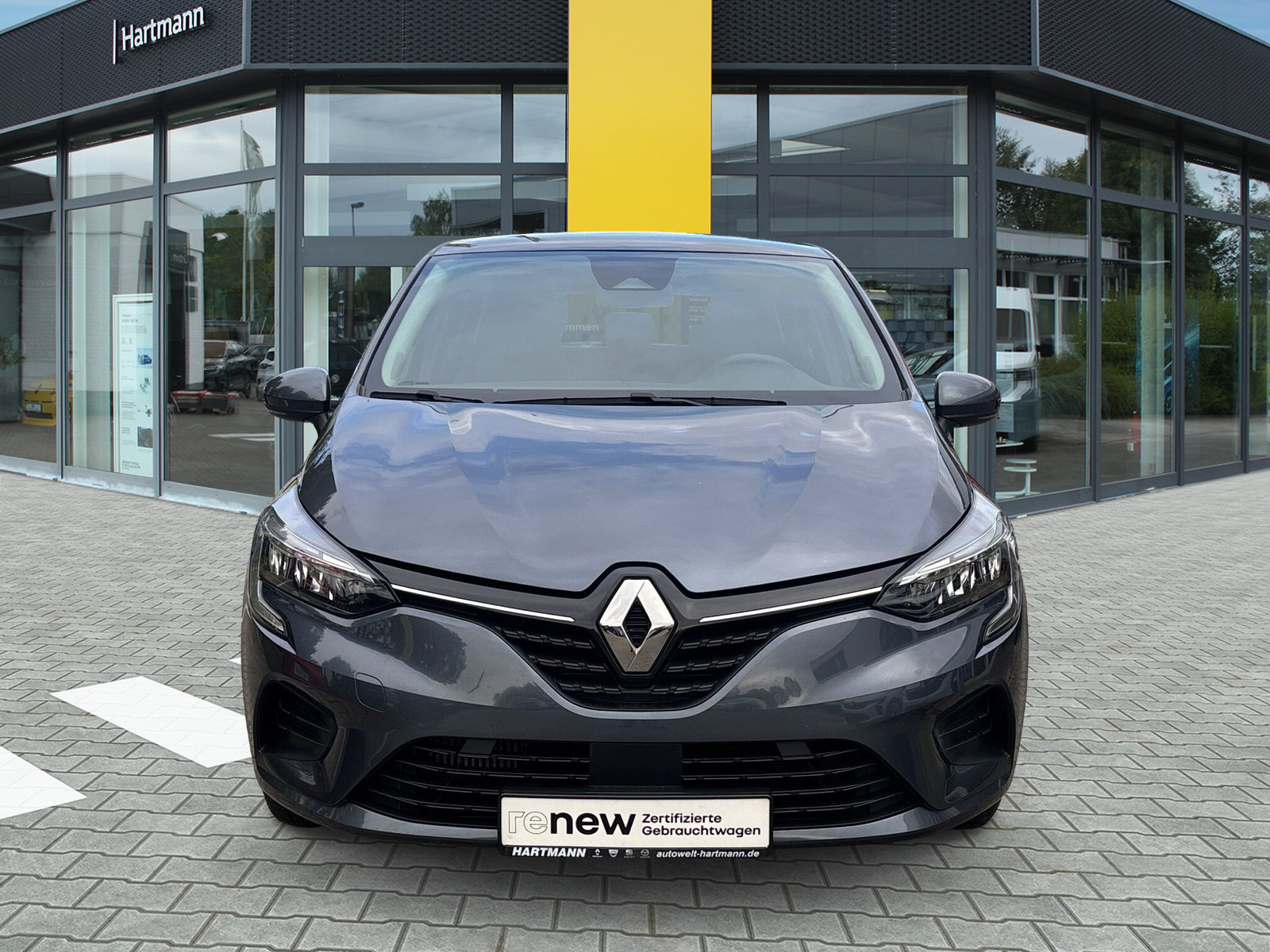 RENAULT Clio ZEN TCe 90 RENAULT Clio ZEN TCe 90