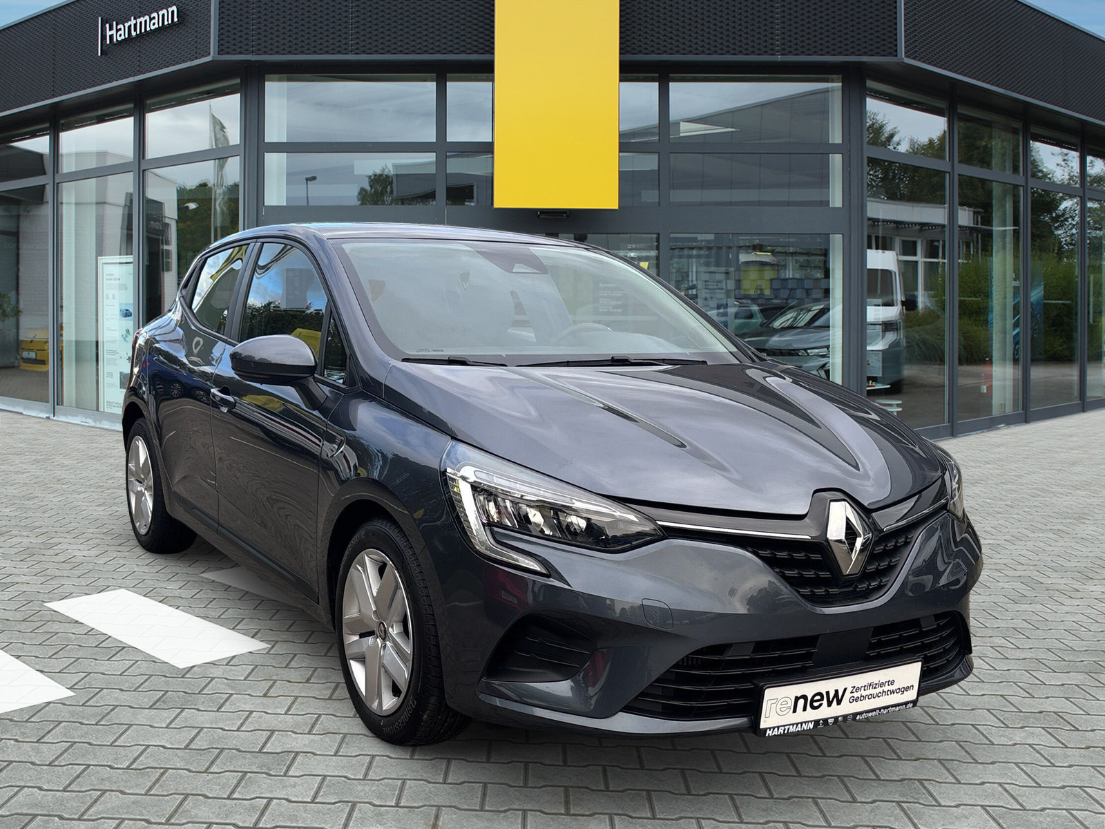 RENAULT Clio ZEN TCe 90 RENAULT Clio ZEN TCe 90