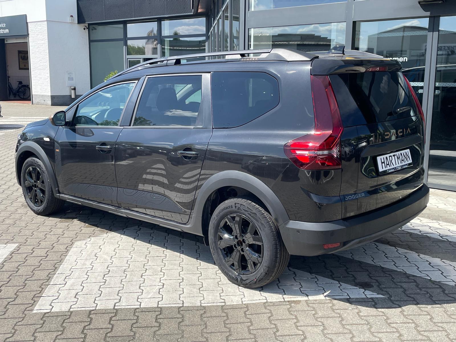 DACIA Jogger Extreme+ TCe 110 AHK+GJR DACIA Jogger Extreme+ TCe 110 AHK+GJR