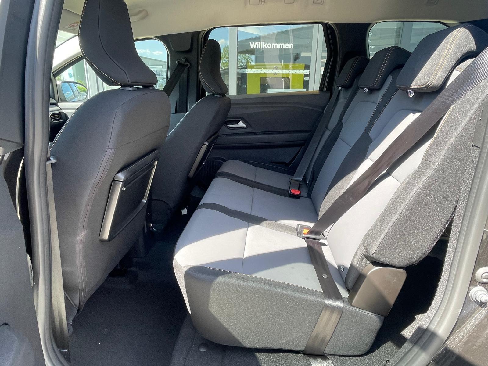 DACIA Jogger Extreme+ TCe 110 AHK+GJR DACIA Jogger Extreme+ TCe 110 AHK+GJR