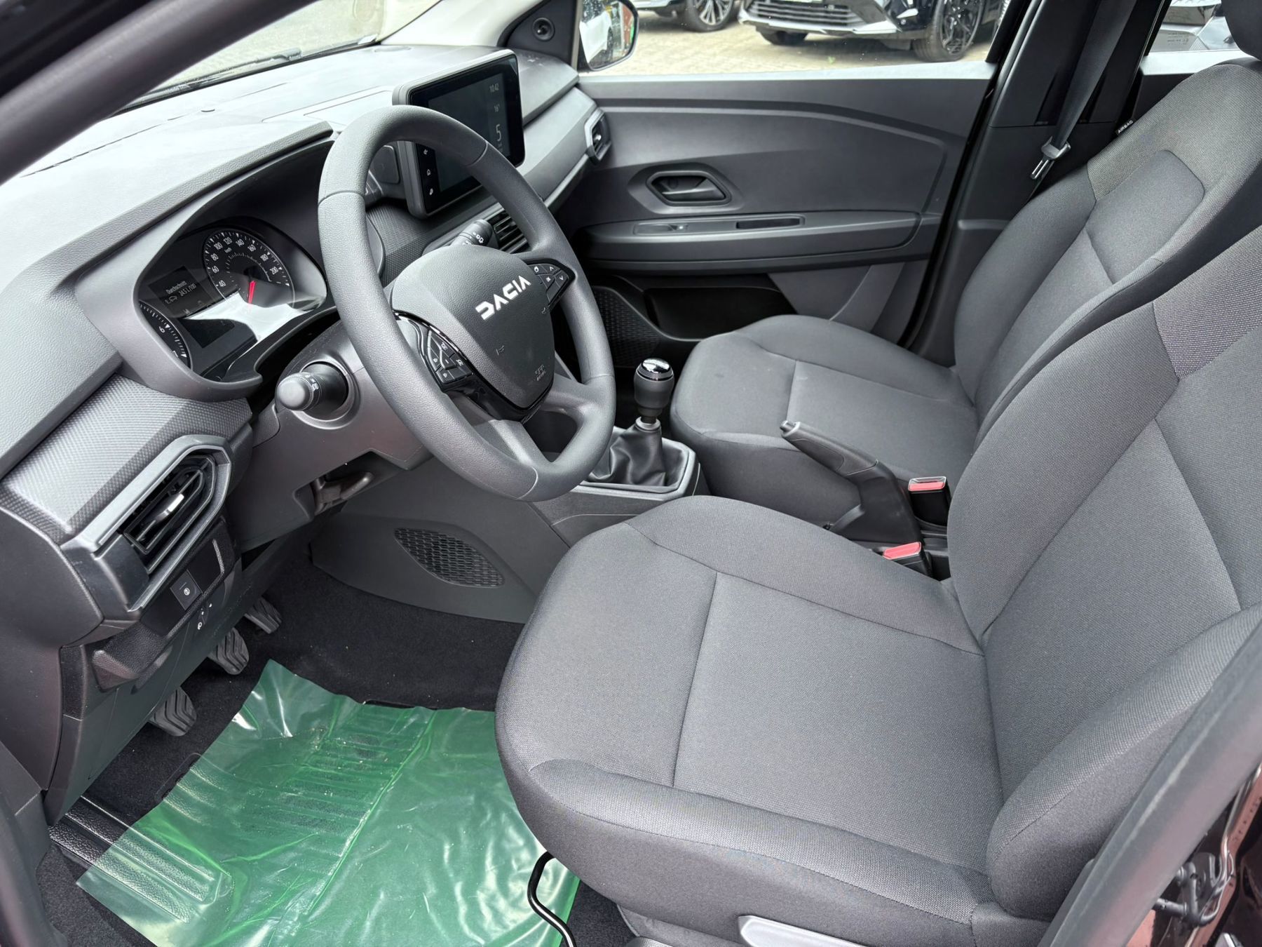 DACIA Sandero Essential TCe 90 DACIA Sandero Essential TCe 90